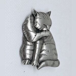 Vintage JJ Jonette Pewter Cat Brooch Sleeping Cat Pin Silver Tone